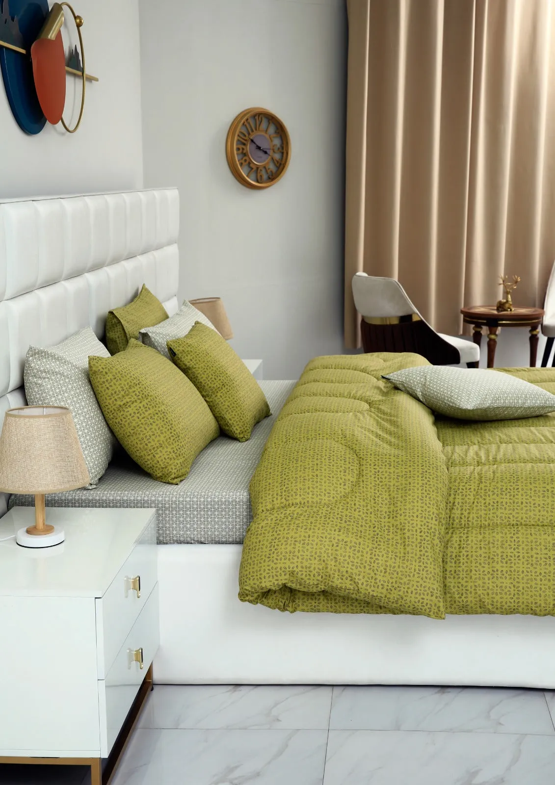 8 PCs Winter Comforter Set-Lime Texture