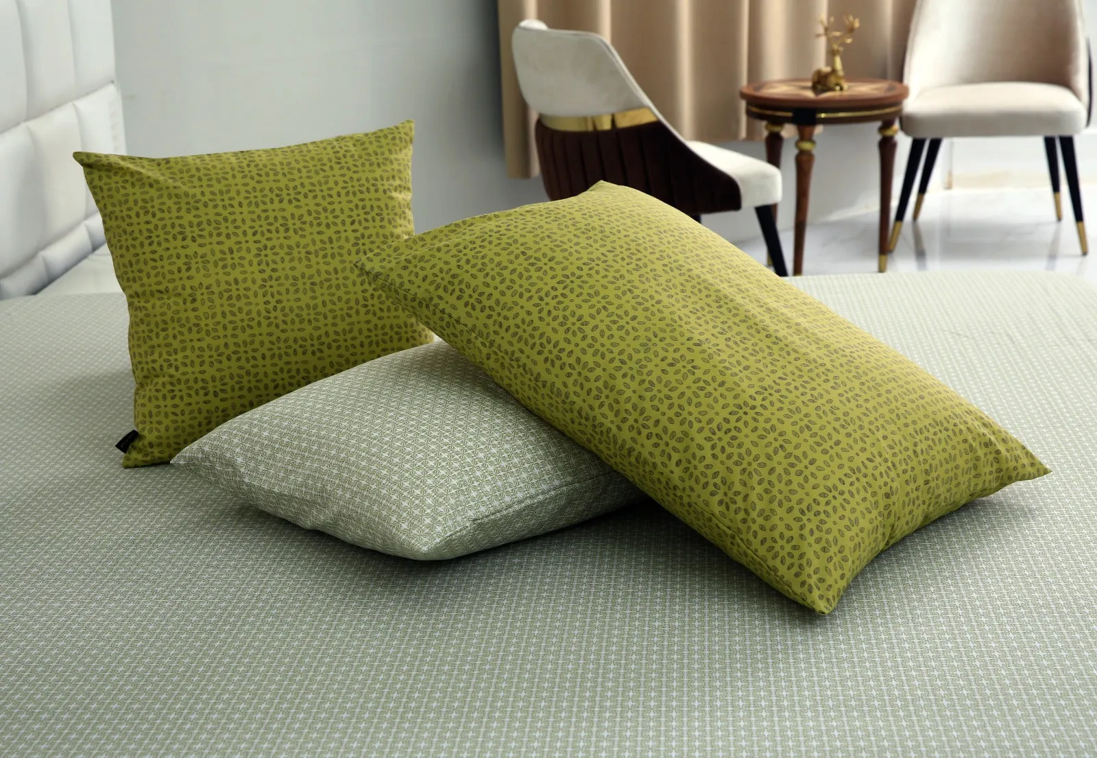 8 PCs Winter Comforter Set-Lime Texture