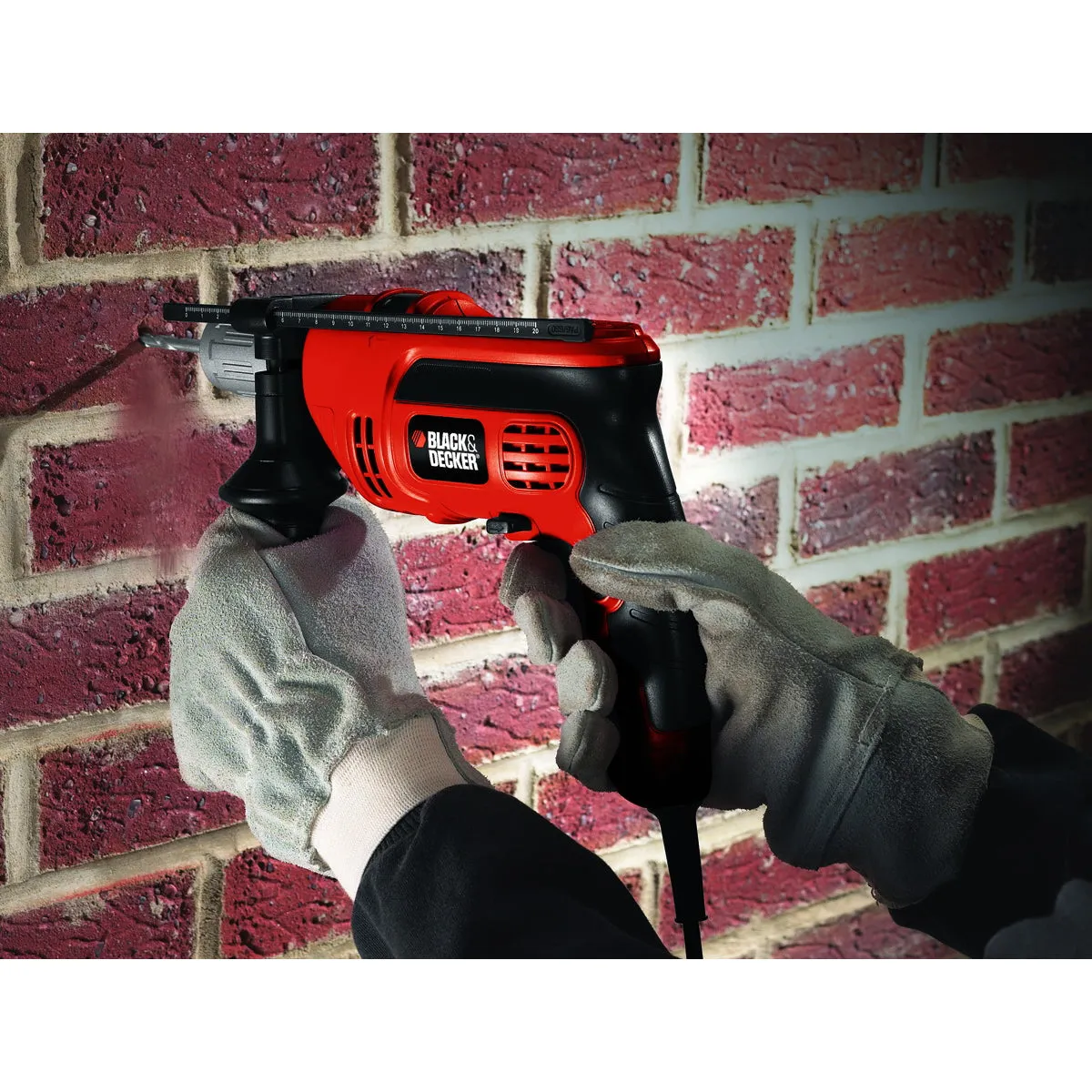 Black Decker DR670 Hammer Drill, 6 A, Keyless Chuck, 1/2 in Chuck, 48,000 bpm, 0 to 2800 rpm Speed