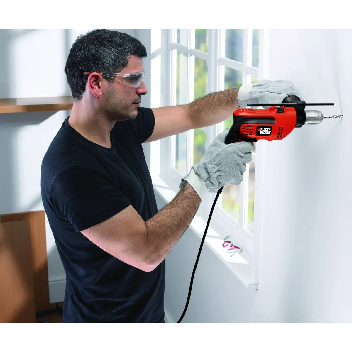 Black Decker DR670 Hammer Drill, 6 A, Keyless Chuck, 1/2 in Chuck, 48,000 bpm, 0 to 2800 rpm Speed