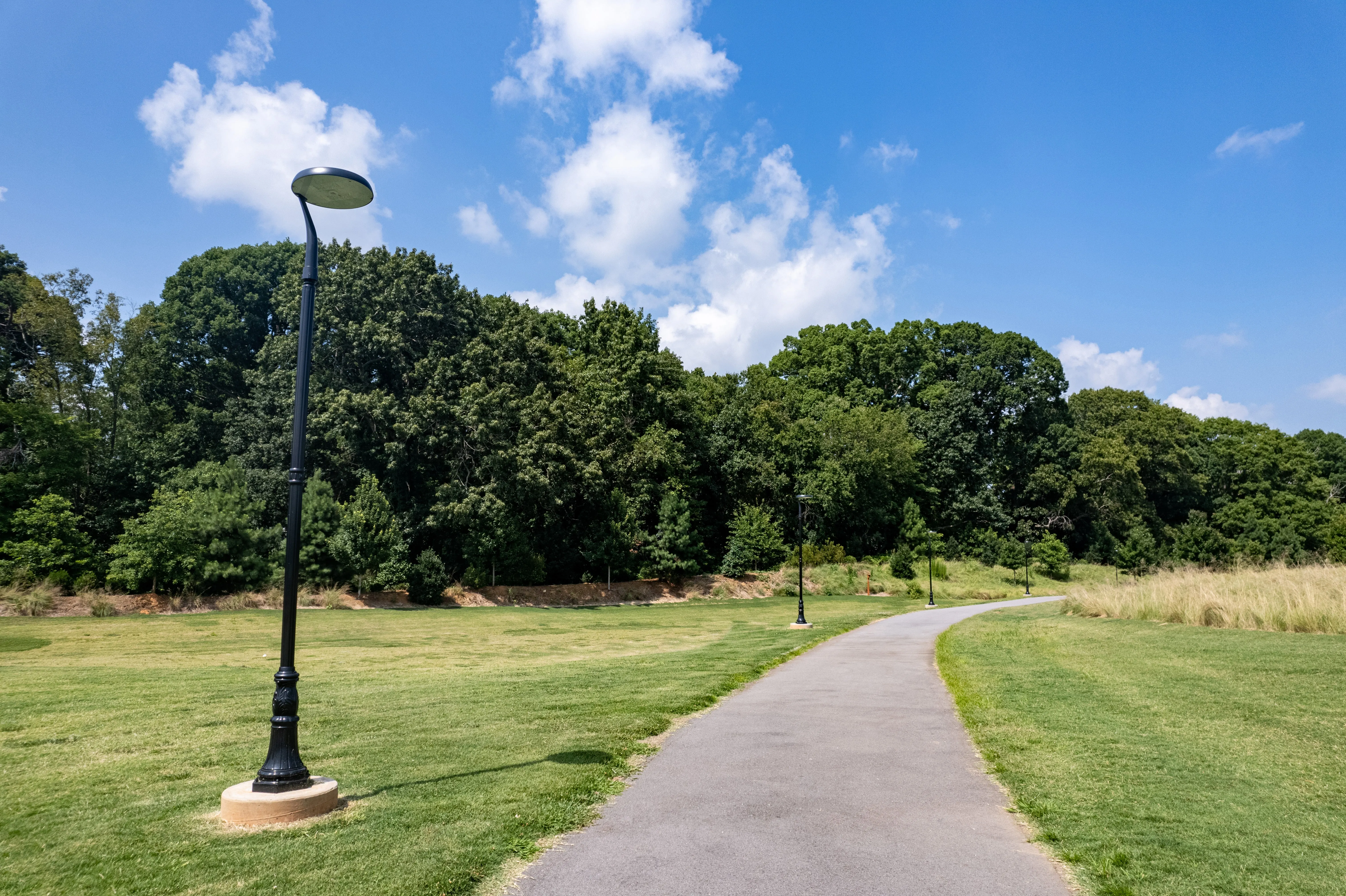 Commercial Grade Solar Pedestrian LED Post Light, 3700 Lumen Max, 6000K, w/ Motion Sensor and Timer - 3" Fitter