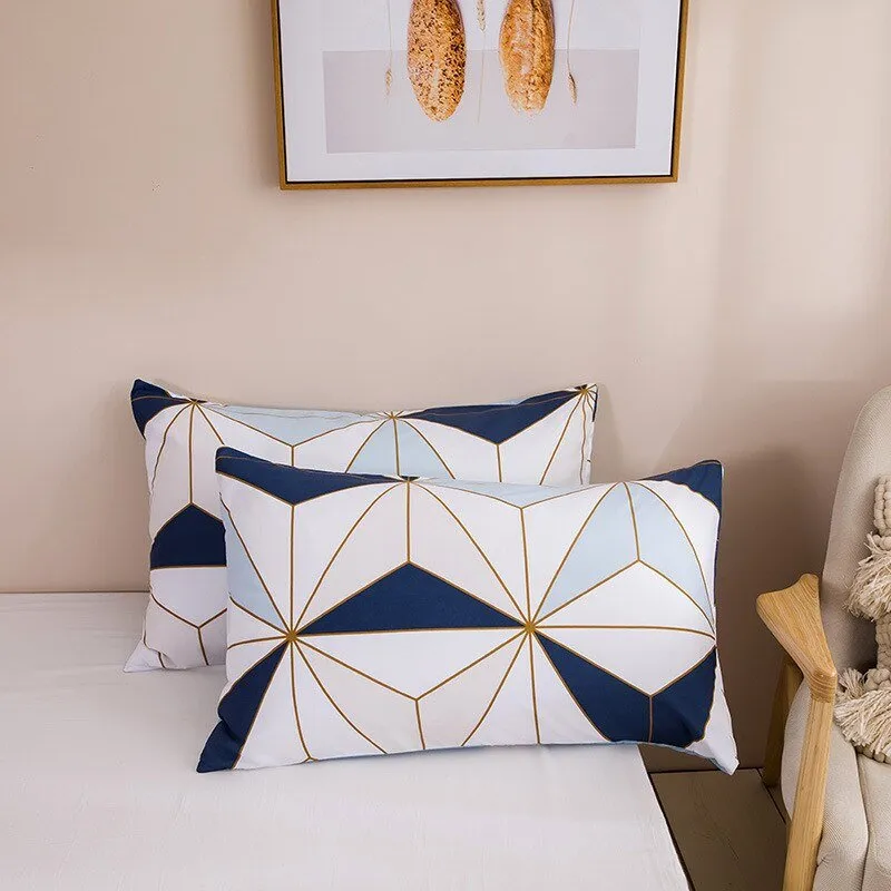 Geometric Print Queen Bedding Set