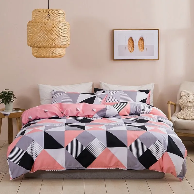 Geometric Print Queen Bedding Set