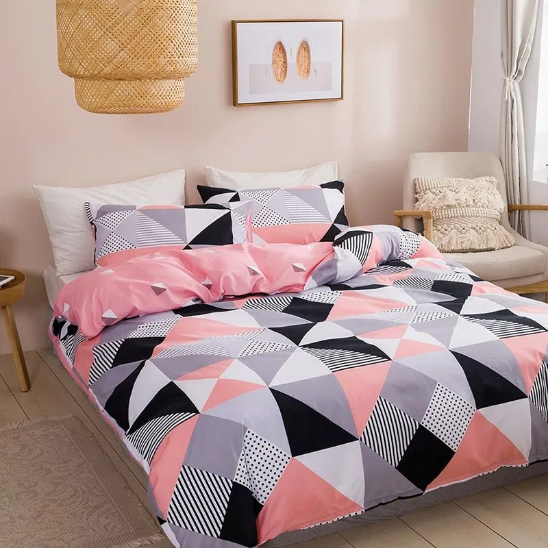 Geometric Print Queen Bedding Set