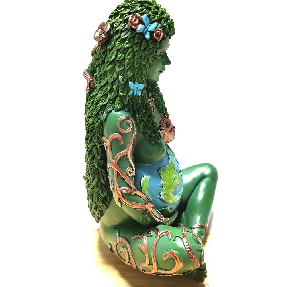 Ghia Mother Earth Resin Statue: Three Dimensional Art Decor for Home and Garden