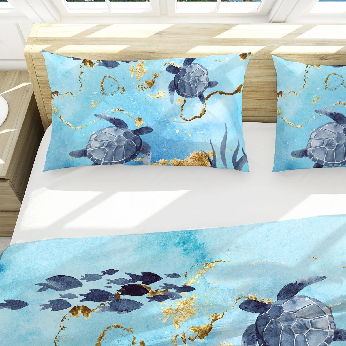 Golden Sea Turtle Bay Reversible Bed Cover Set