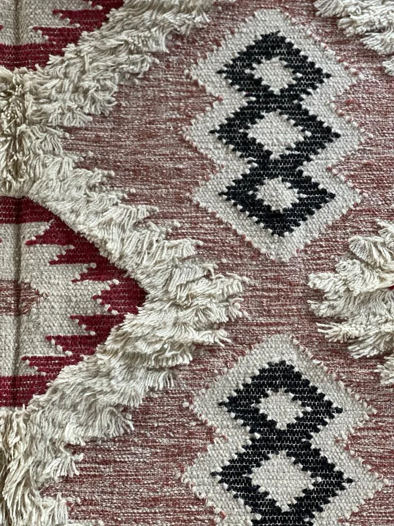 Hand Knotted Wool & Cotton RUG 38 (4.5x6.5 ft)