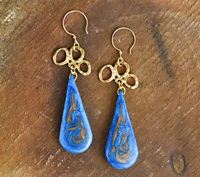 Liquid Sculpey® Bronze Swirl Teardrop Earrings