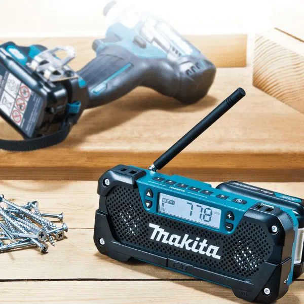 Makita MR052 12V AM/FM Cordless Radio (CXT-Series)