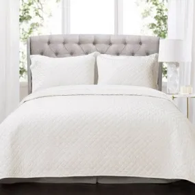 New - Lush Décor 2pc Twin/Twin Extra Long Ava Diamond Oversized Cotton Quilt Set White