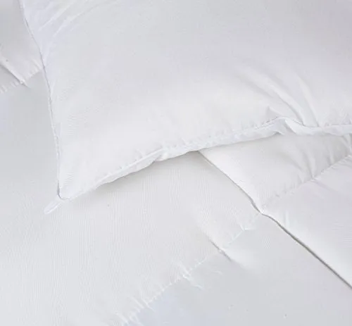 Quilted Comforter with Corner Tabs - Hypoallergenic-Queen