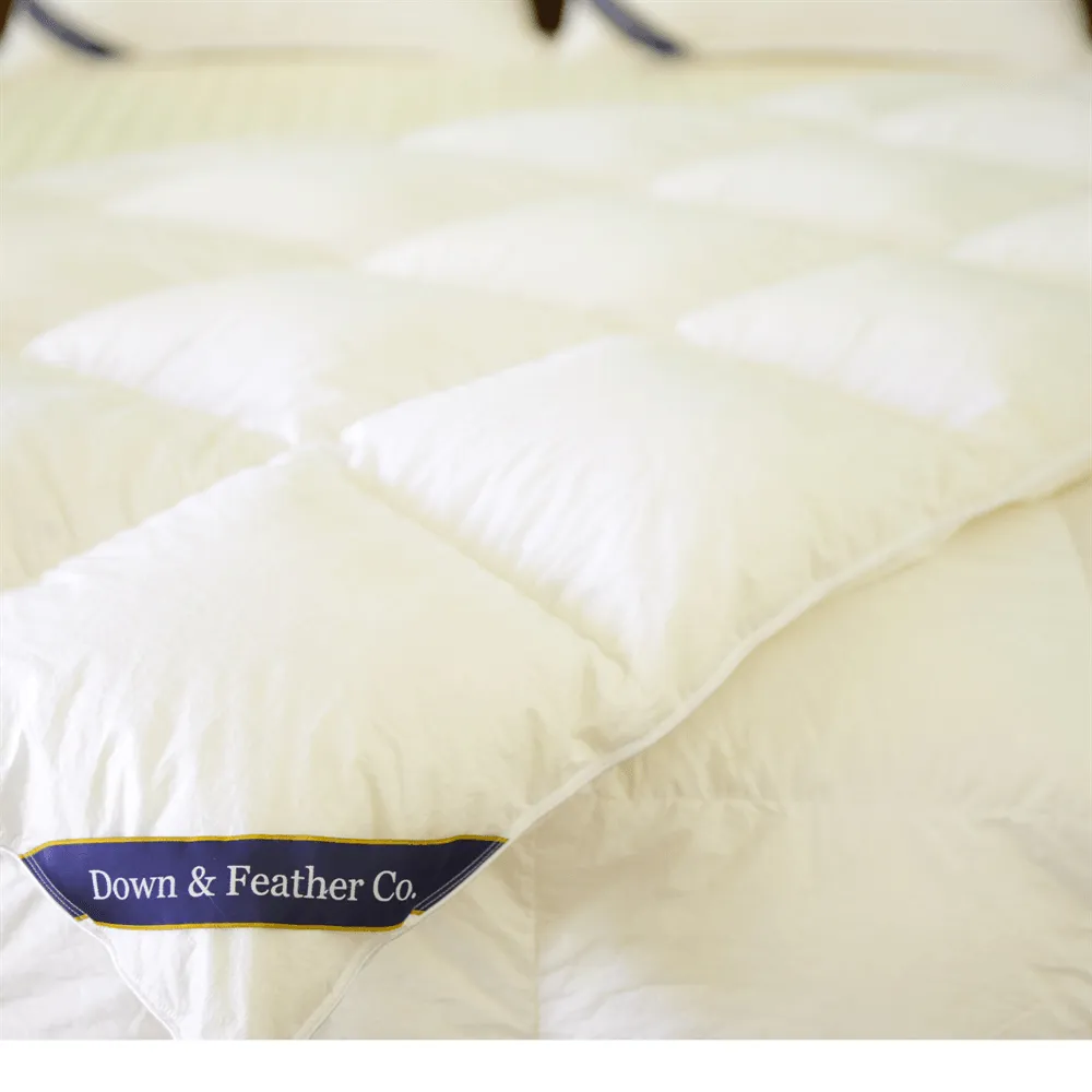 Snuggle Soft 800 Lightweight Down Comforter - Cal. King (115" x 110")